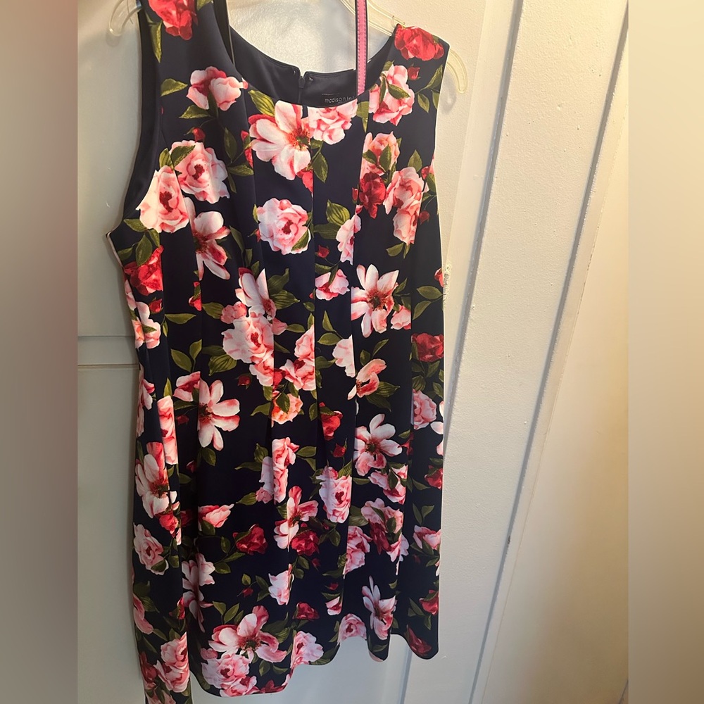 Madison Leigh Blue Floral Midi Dress